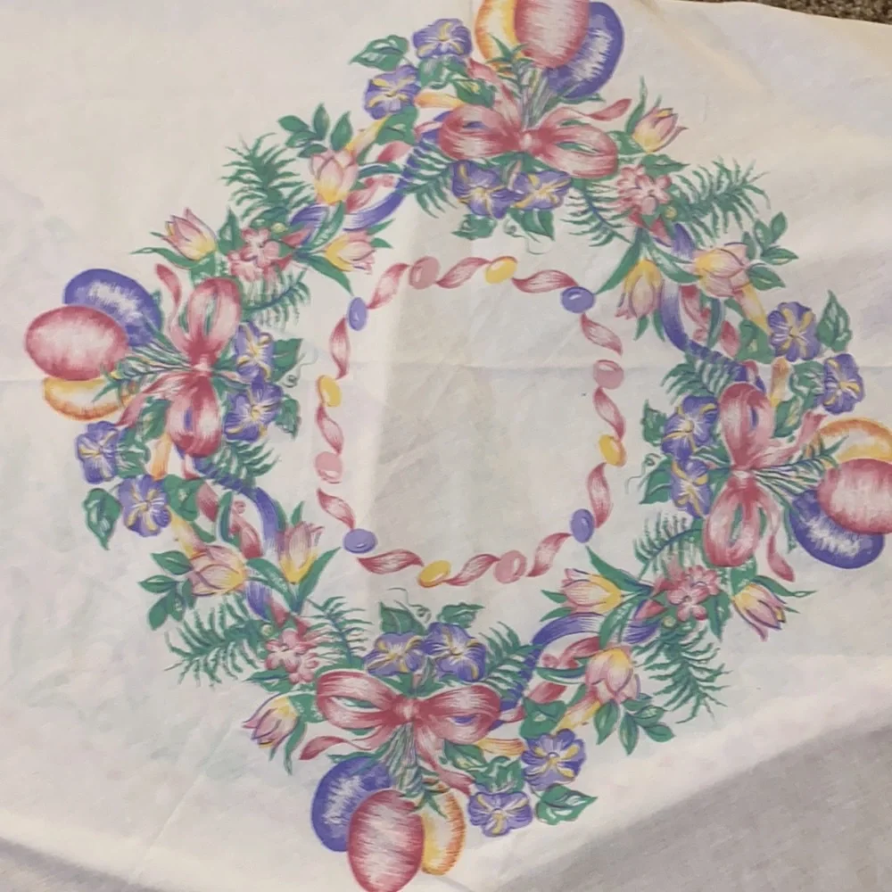 NEW Easter set - cotton/poly tablecloth and 4 napkins set